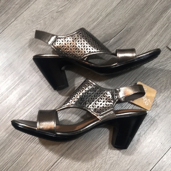 Eurosoft by Sofft Silver/Pewter “Vania” Comfort Heel Sandals NWT Size 11 - Picture 4 of 10